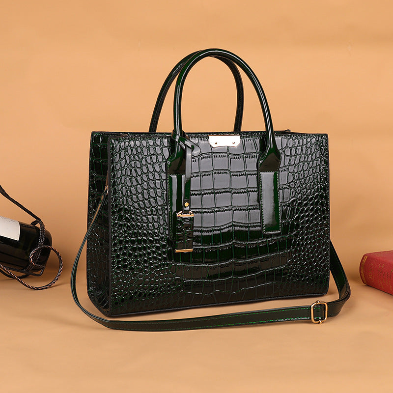 Women's handbag