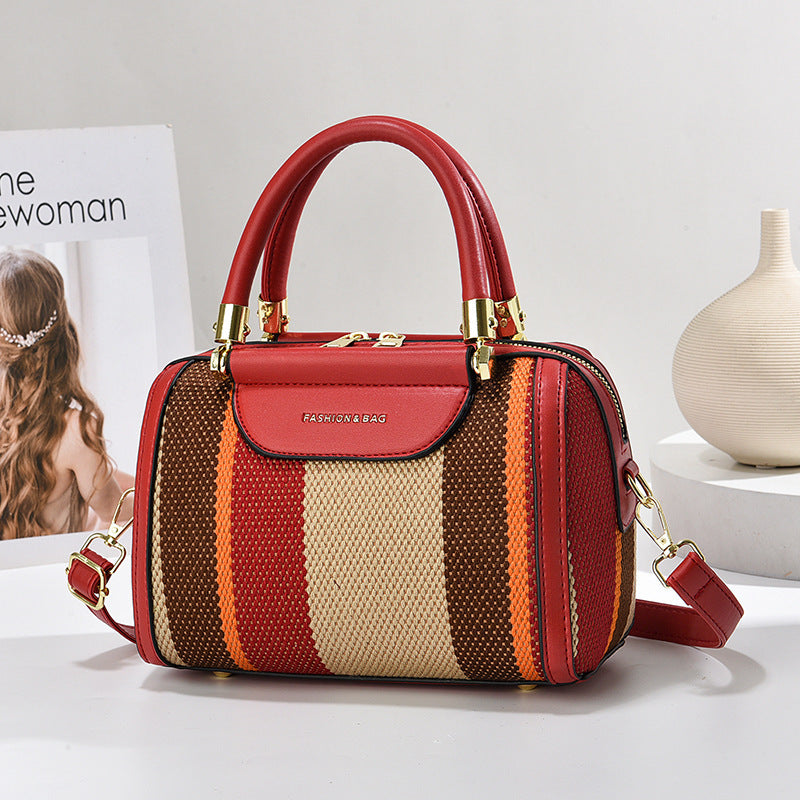Minimalist and Elegant Women's Handbag